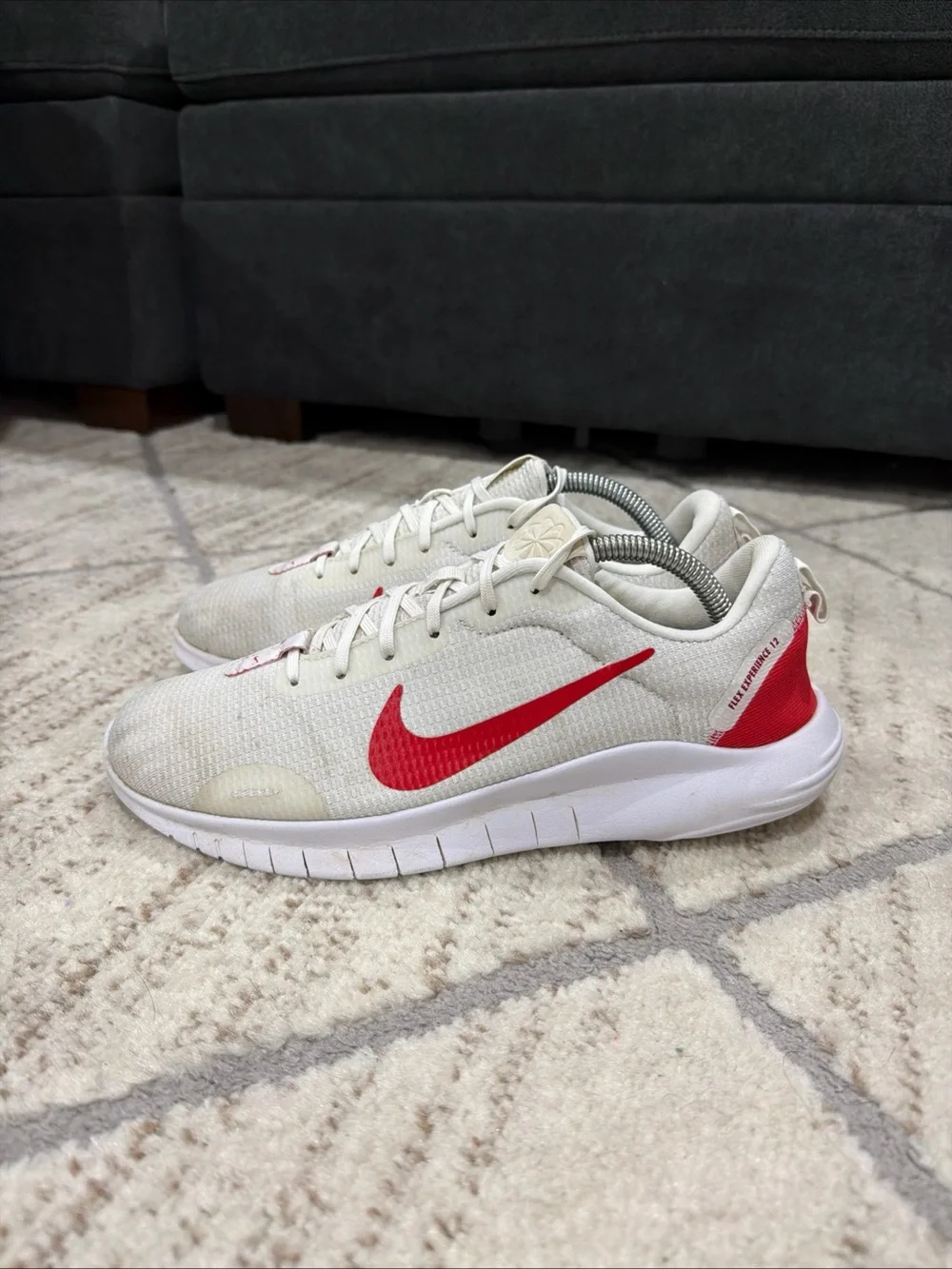 Nike Flex Experience Run 12 Men’s Size 8 White University Red DV0740-102 No Box
